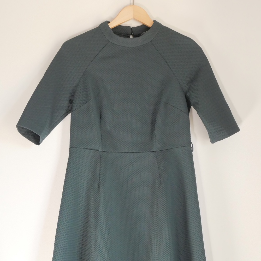 Green Dress Above Knee (Size 10)